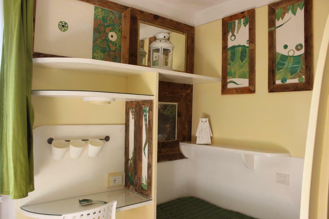 בארברינו די ואל ד'אלסה Country House Il Covo Della Civetta מראה חיצוני תמונה